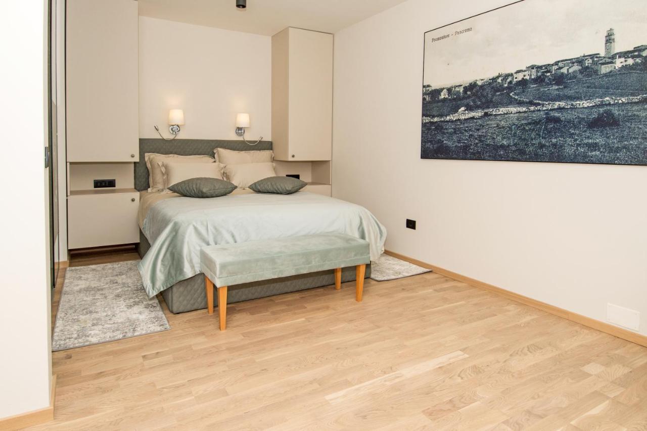 Fra&Kat Rooms Premantura Exteriör bild