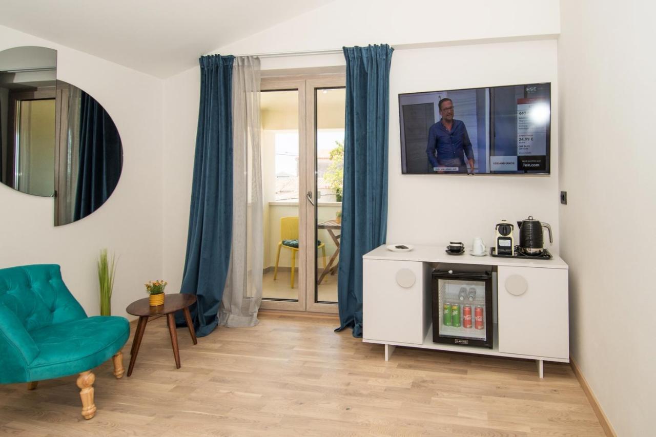Fra&Kat Rooms Premantura Exteriör bild